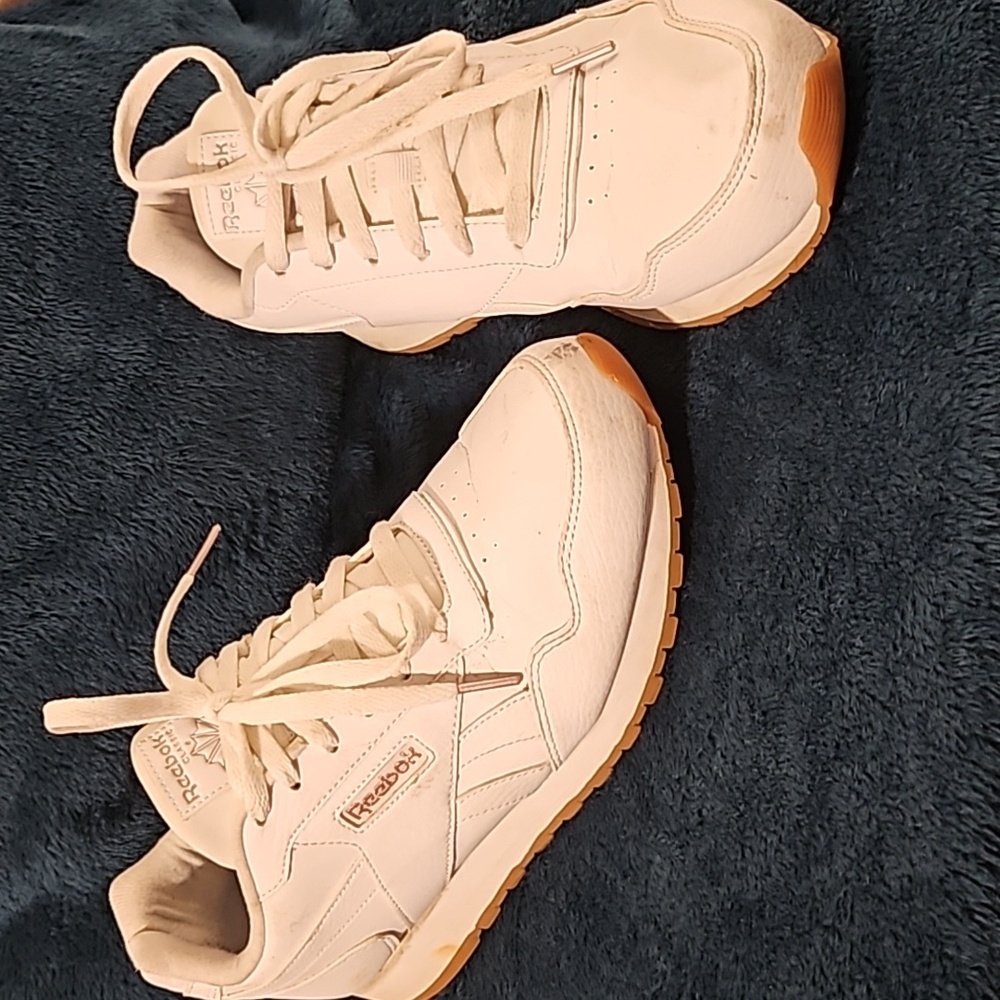 White Reebok Unisex Sneaker